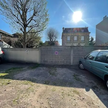 Appartement 1 Chambre Proche Gare Et Centre Ville Poissy Exterior foto